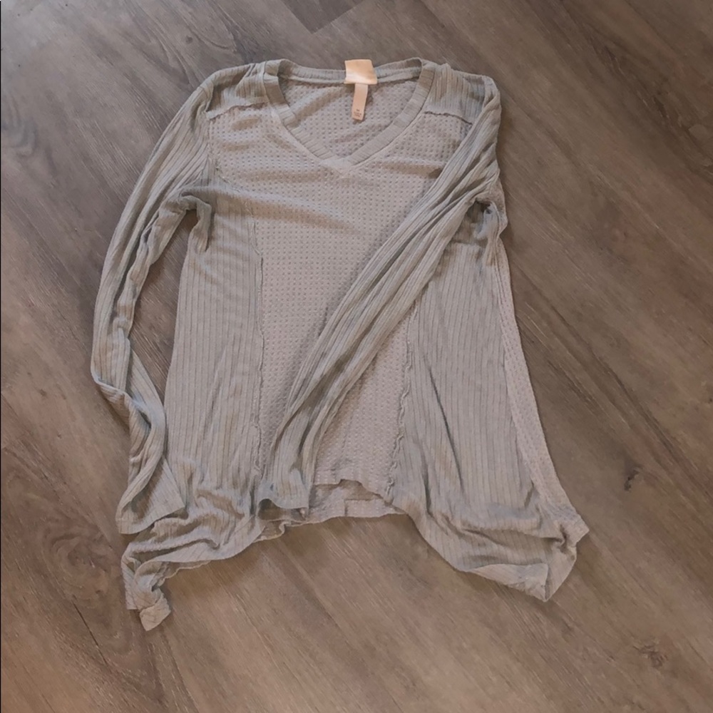 Very long sleeve.